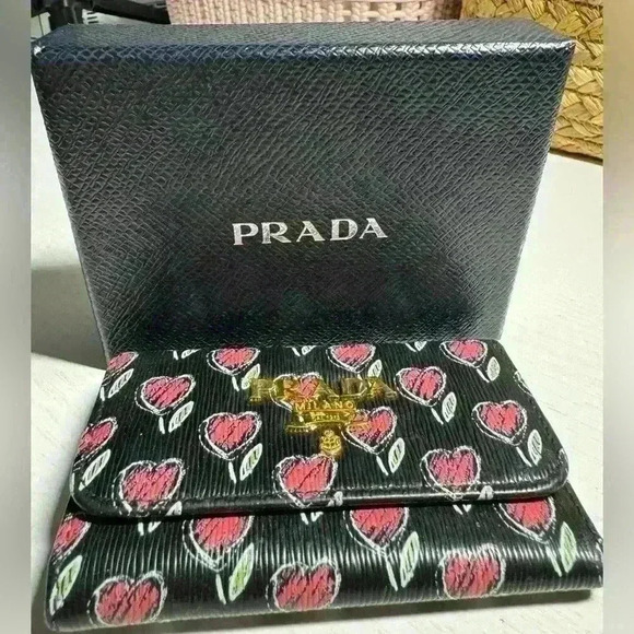 Prada key holder limited edition - Picture 2 of 5